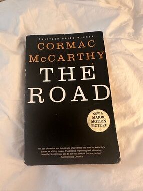 The Road Paperback - Black Cover